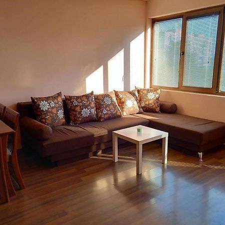 וארנה Apartament Romantika מראה חיצוני תמונה